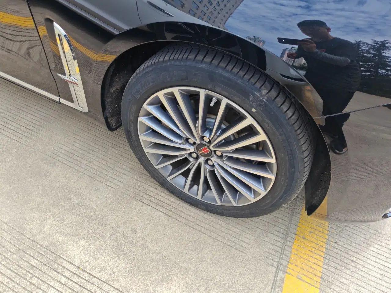 Hongqi H9 2022 2.0T Smart Connect Flagship Edition — миниатюра 8