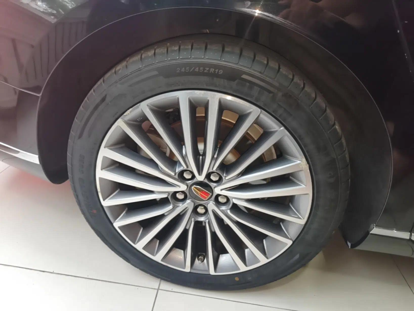Hongqi H9 2020 2.0T Smart Connect Flagship Edition — миниатюра 11