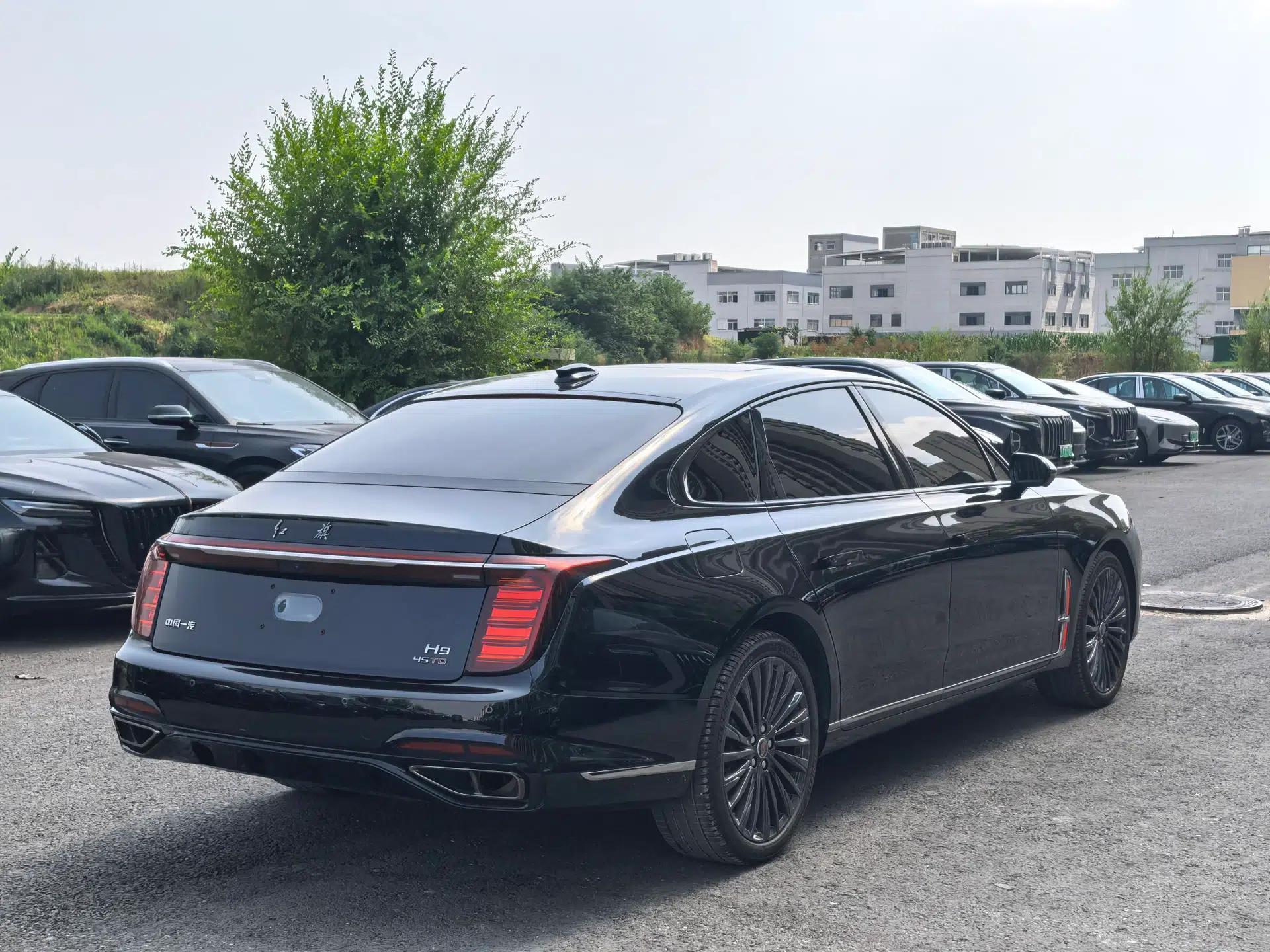 Hongqi H9 2025 Model Facelifted 2.0T Two-Wheel Drive Flag-Style Private Enjoyment Fashion Edition, 5 Seats — миниатюра 14