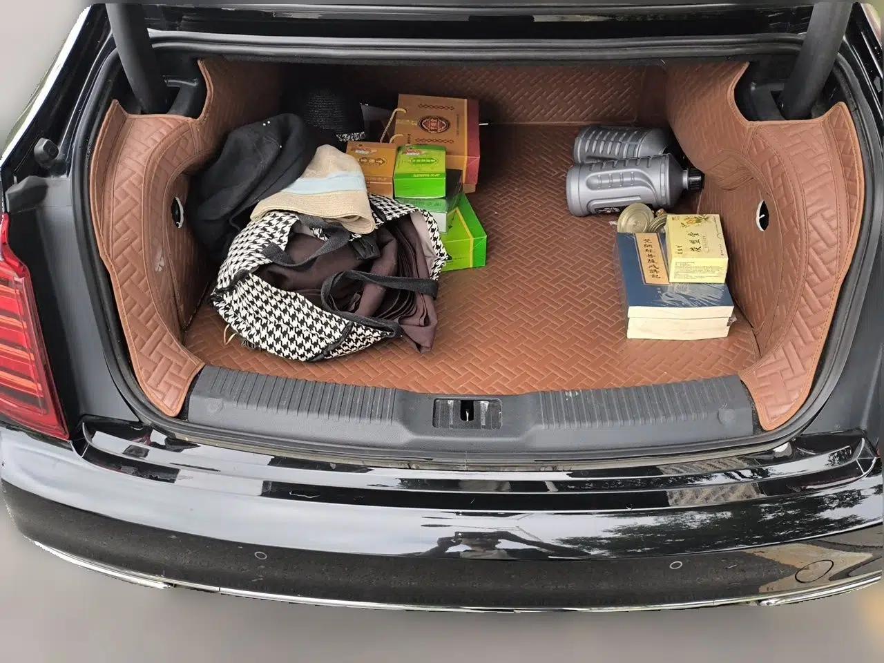 Hongqi H9 2020 2.0T Smart Connect Flagship Edition — миниатюра 19