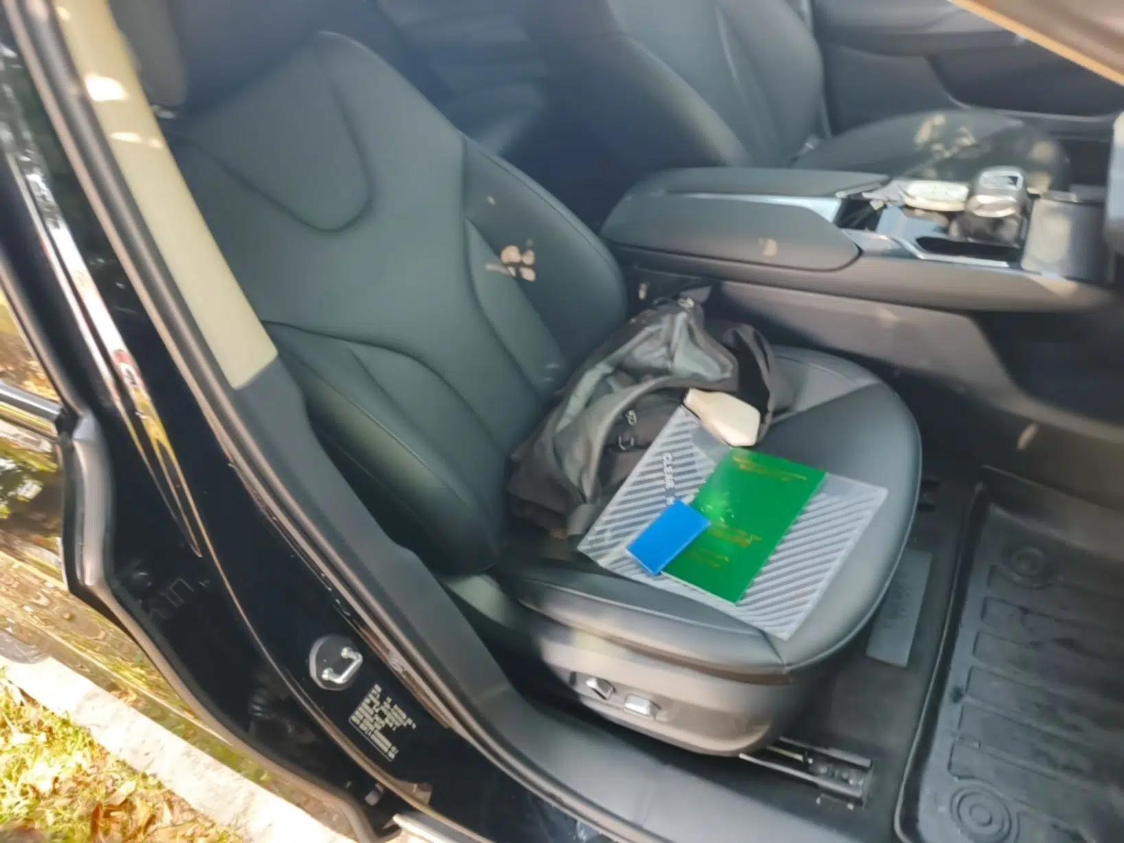 Hongqi E-QM5 2022 431 km Charge & Enjoy Edition — миниатюра 19