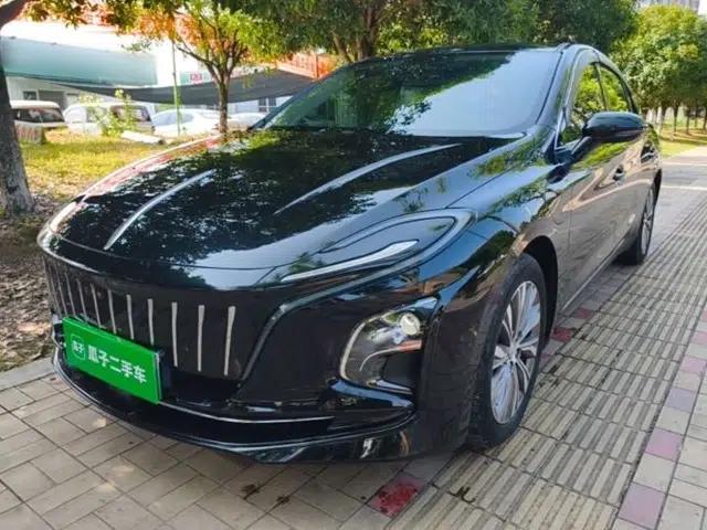 Hongqi E-QM5 2022 431 km Charge & Enjoy Edition