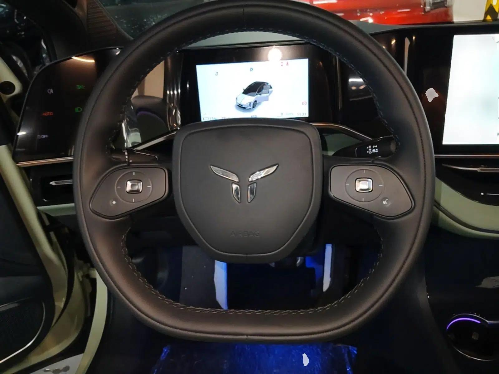 Hongqi EH7 2025 600 Smart Selection Edition — миниатюра 13