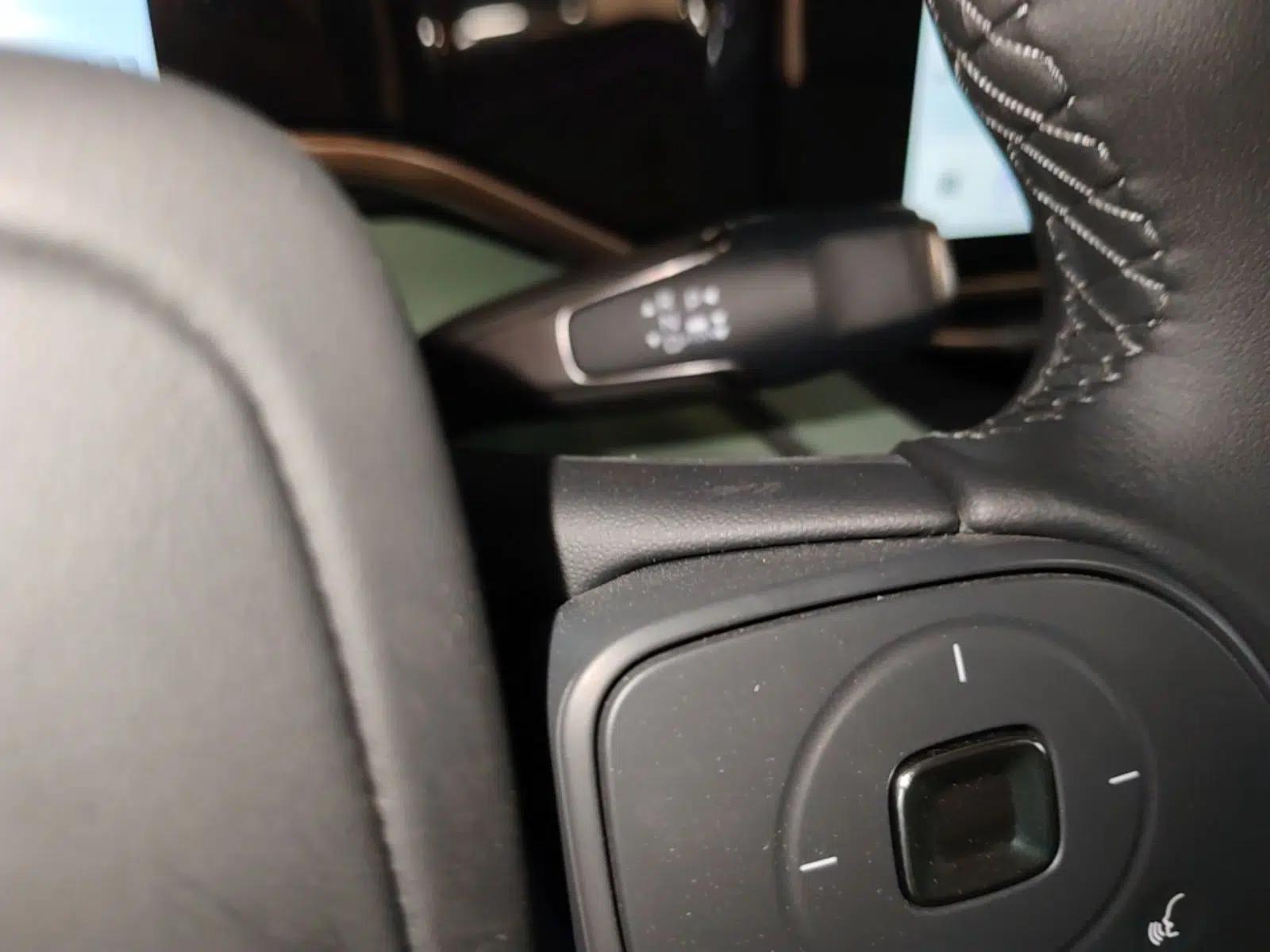 Hongqi EH7 2025 600 Smart Selection Edition — миниатюра 16
