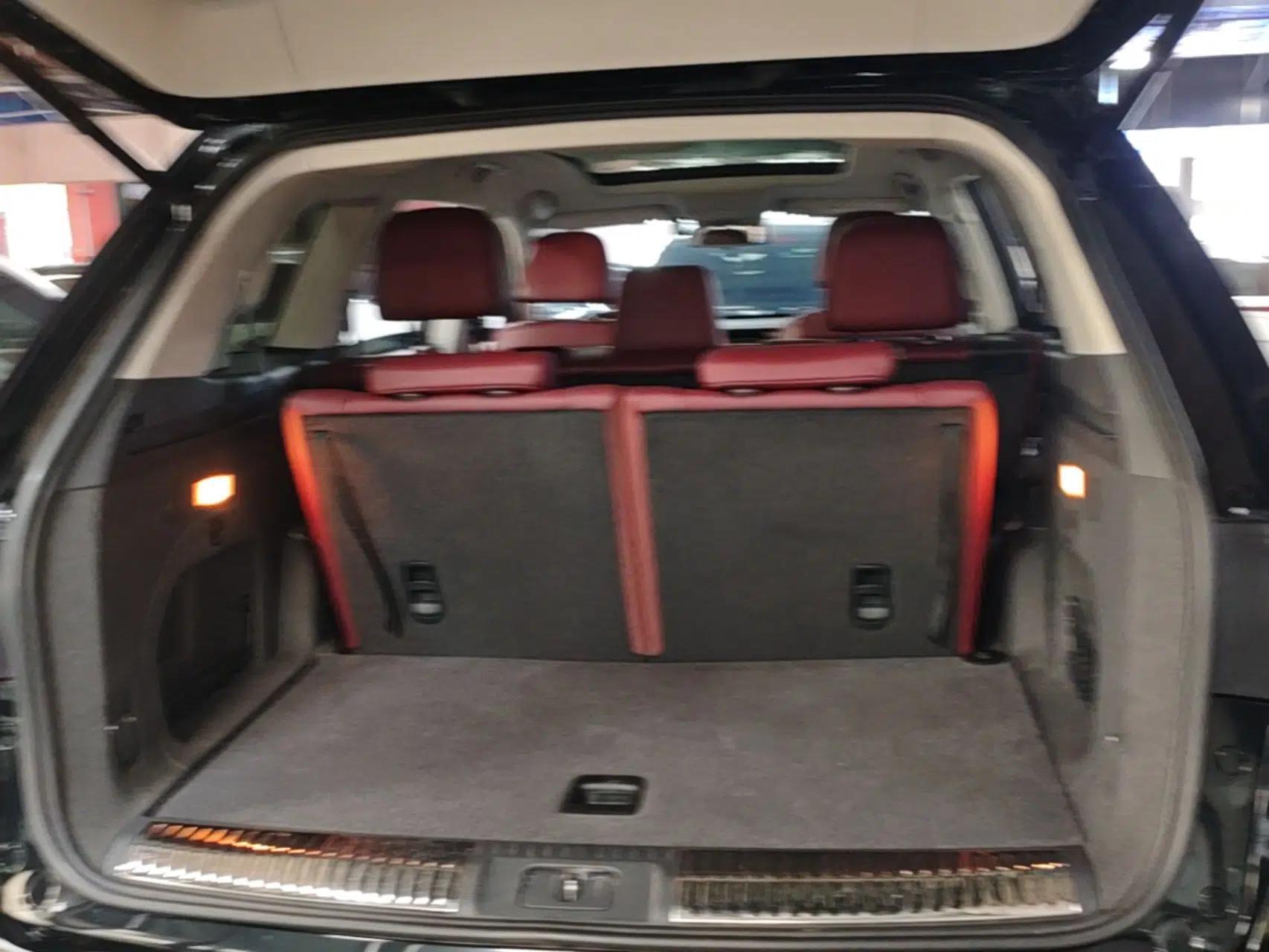 Hongqi HS7 2022 2.0T DCT Two-Wheel Drive Smart Connect Flagship Edition Seven Seats — миниатюра 22