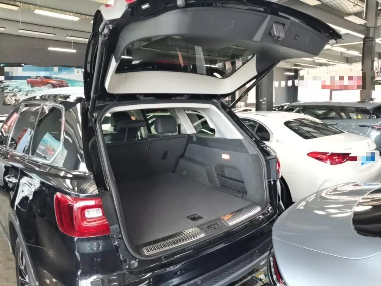 Hongqi HS7 2021 2.0T DCT Two-Wheel Drive Smart Connect Flagship Edition — миниатюра 22