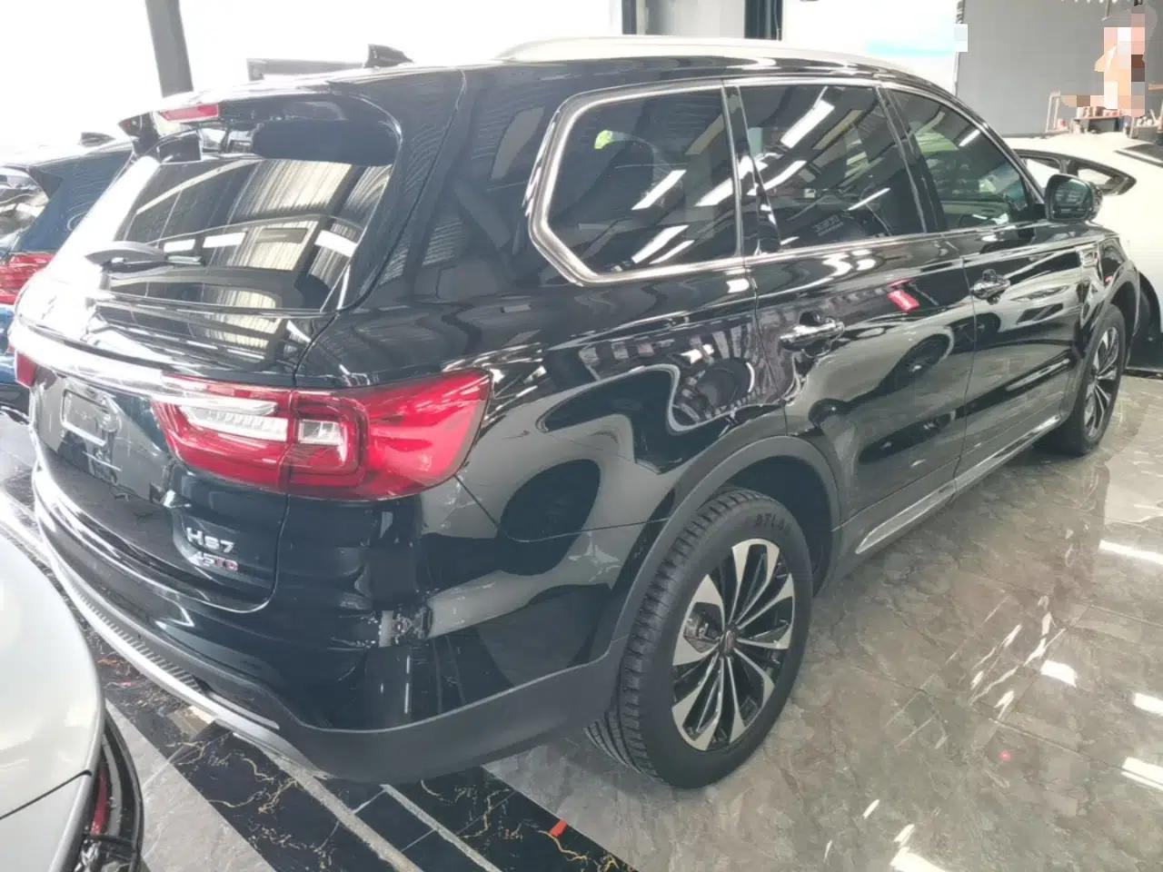 Hongqi HS7 2021 2.0T DCT Two-Wheel Drive Smart Connect Flagship Edition — миниатюра 6