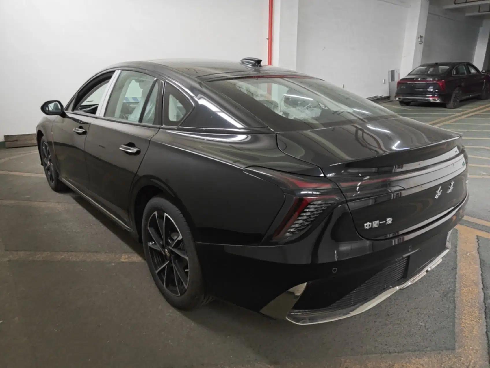 Hongqi H6 2024 2.0T Zhiyi Version — миниатюра 4