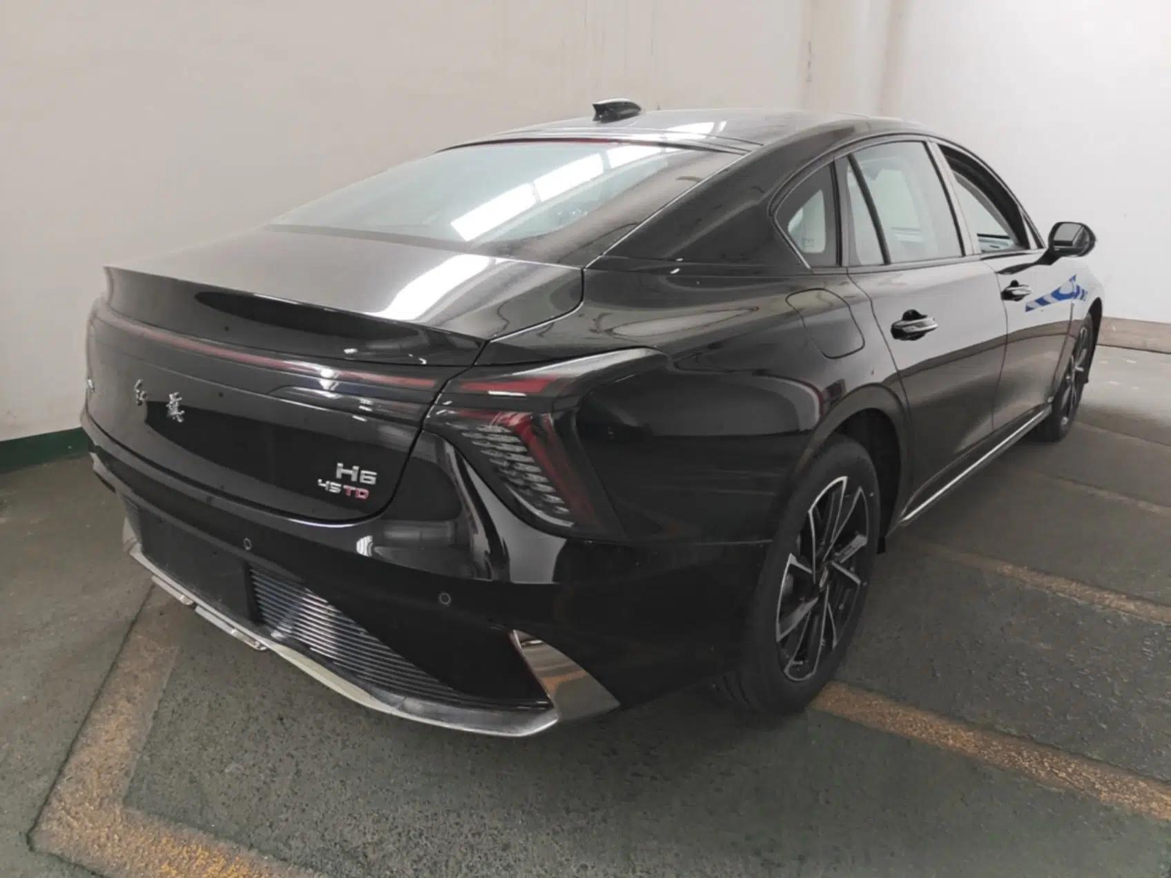 Hongqi H6 2024 2.0T Zhiyi Version — миниатюра 6