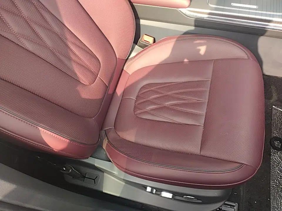 Hongqi HS7 PHEV 2024 2.0T PHEV Four-Wheel Drive Flagship Edition 6 Seats — миниатюра 24