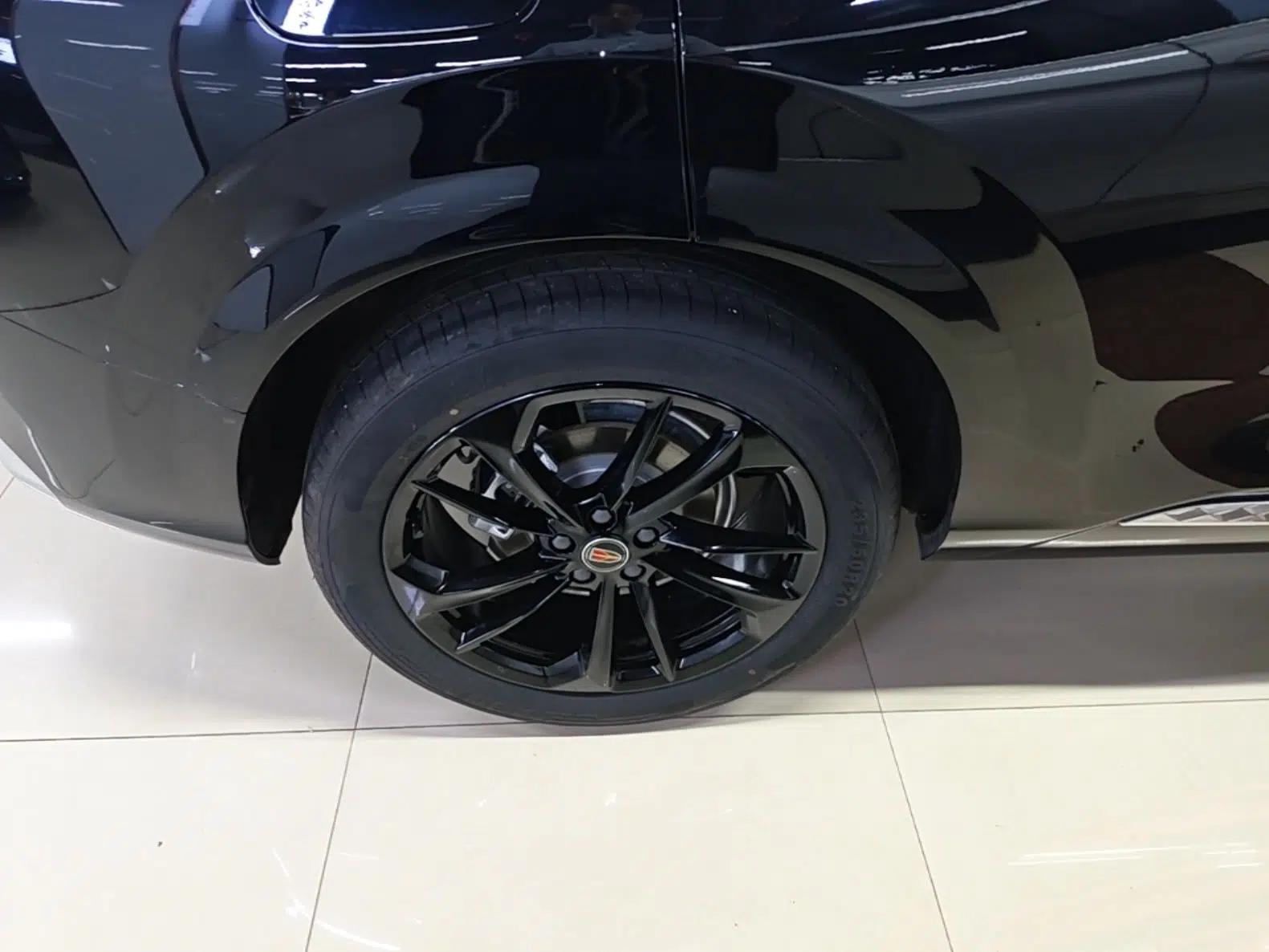 Hongqi HS3 PHEV 2025 Model PHEV 117km Jingwei PLUS Edition — миниатюра 11