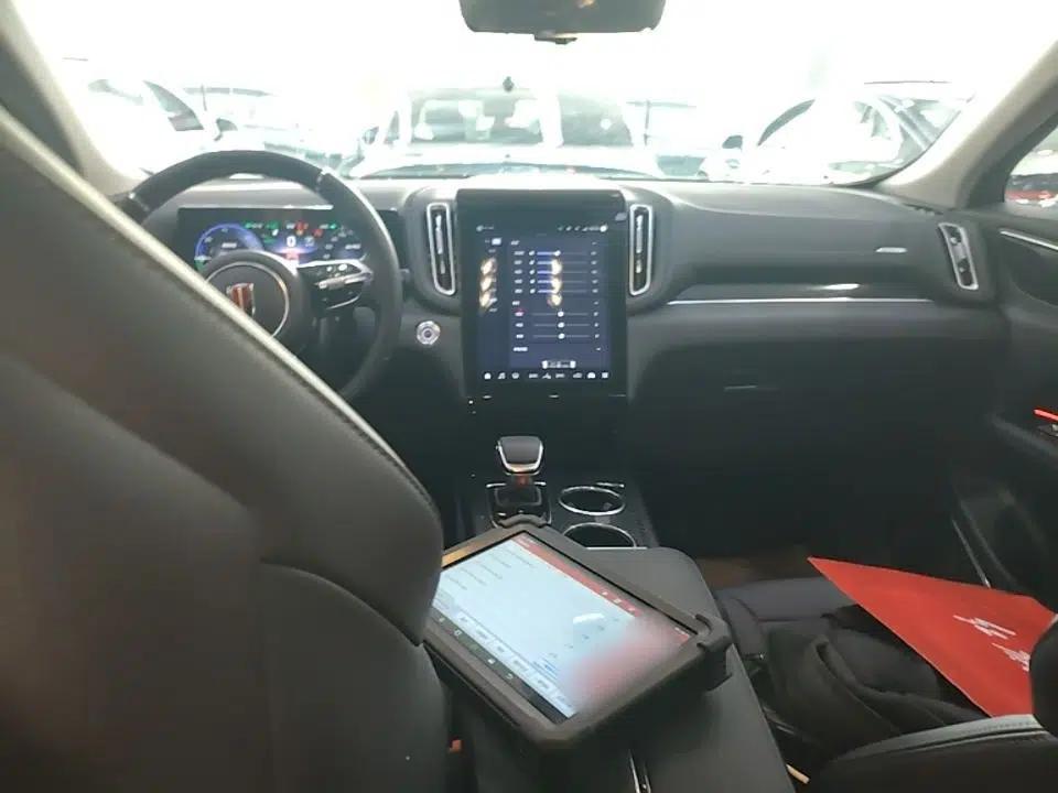 Hongqi HS3 PHEV 2024 PHEV 115km Jingwei Edition — миниатюра 12