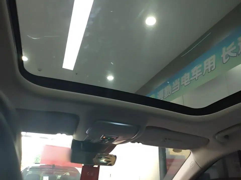 Hongqi HS3 PHEV 2024 PHEV 115km Jingwei Edition — миниатюра 21