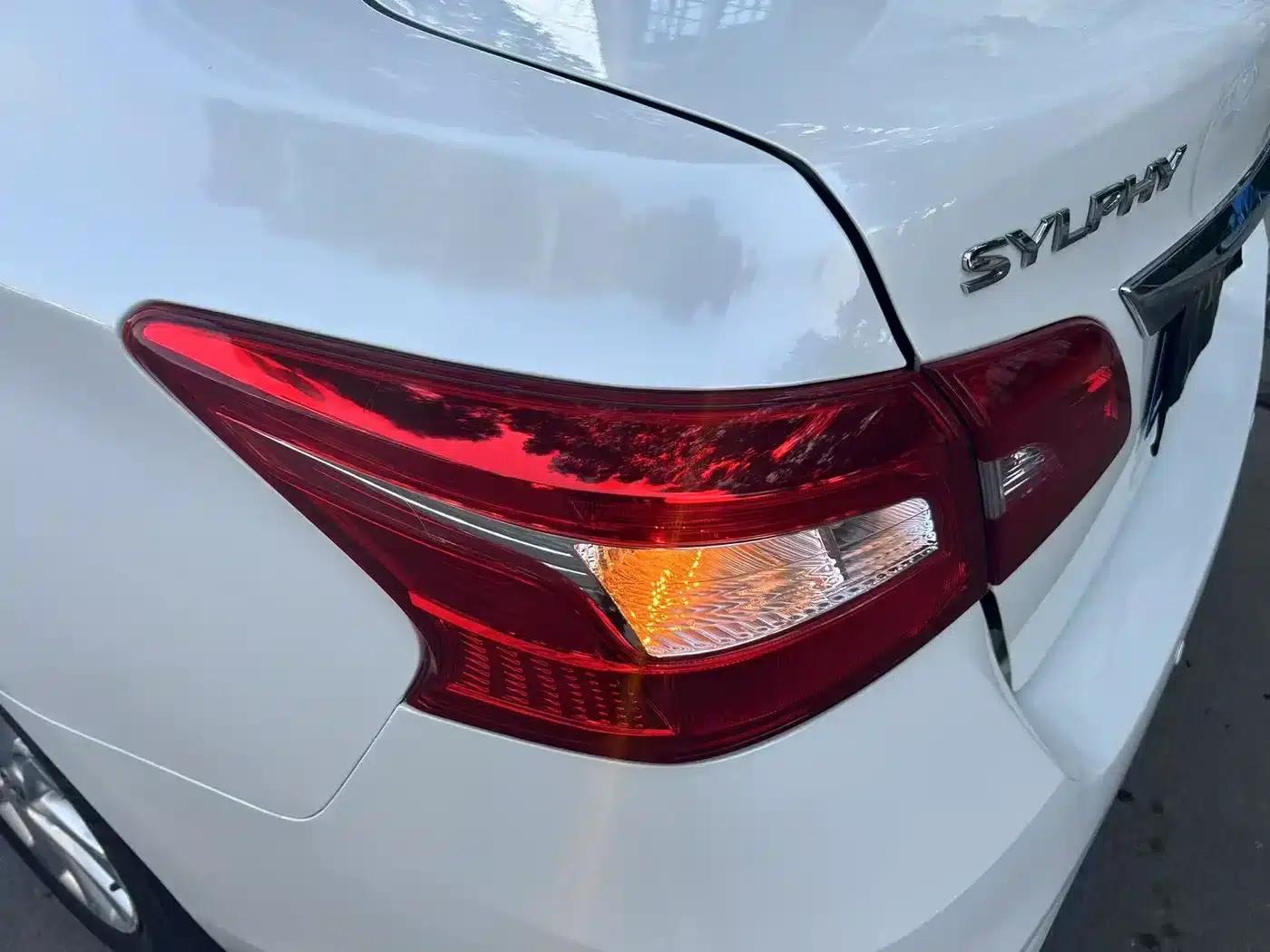 Nissan Sylphy 2016 1.6XE CVT Comfort Edition — миниатюра 6
