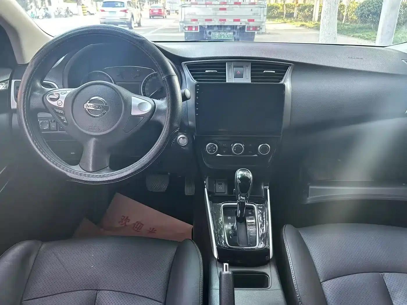 Nissan Sylphy 2016 1.6XE CVT Comfort Edition — миниатюра 9