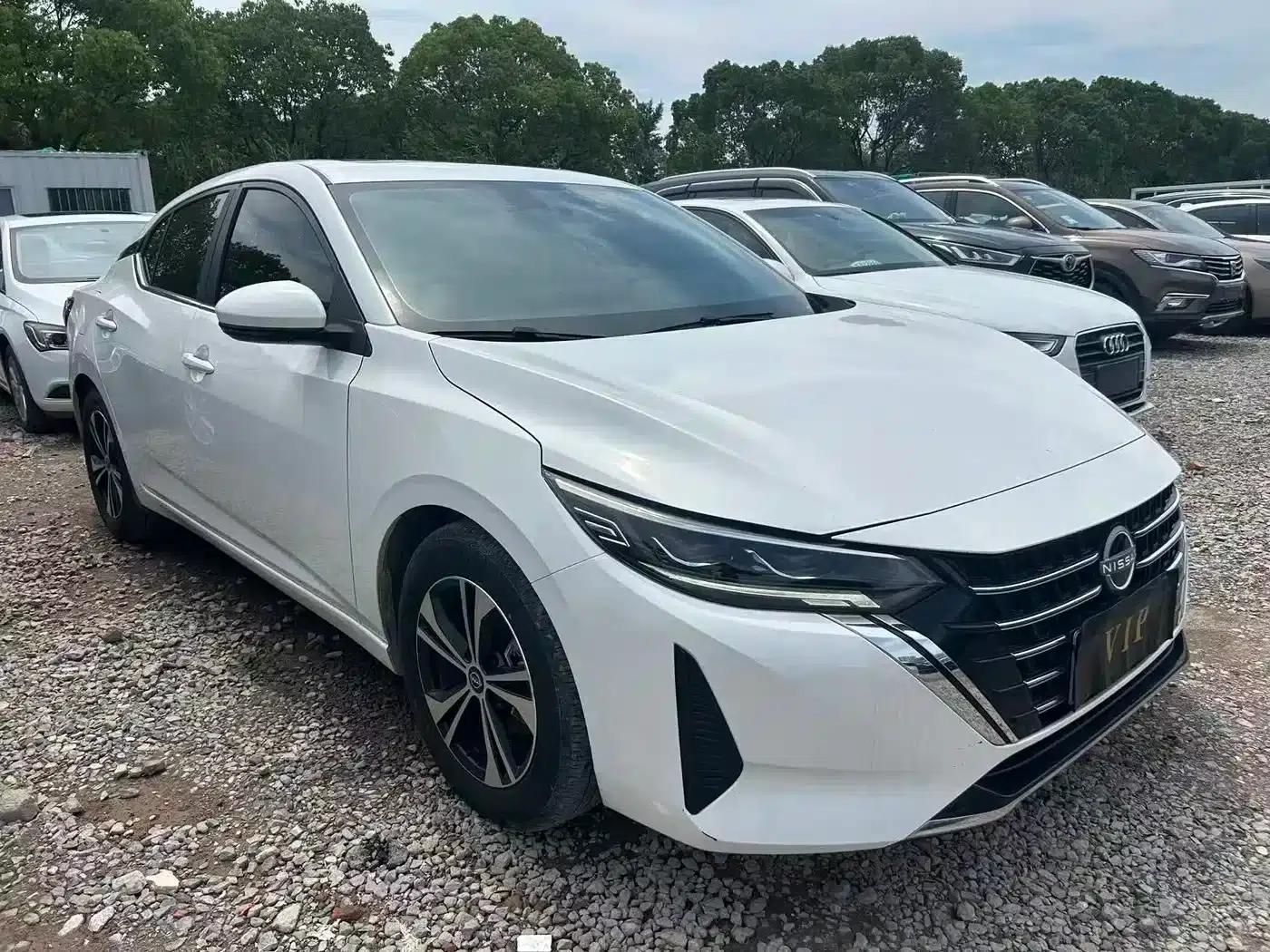 Nissan Sylphy 2023 1.6L CVT Enjoy Edition — миниатюра 3