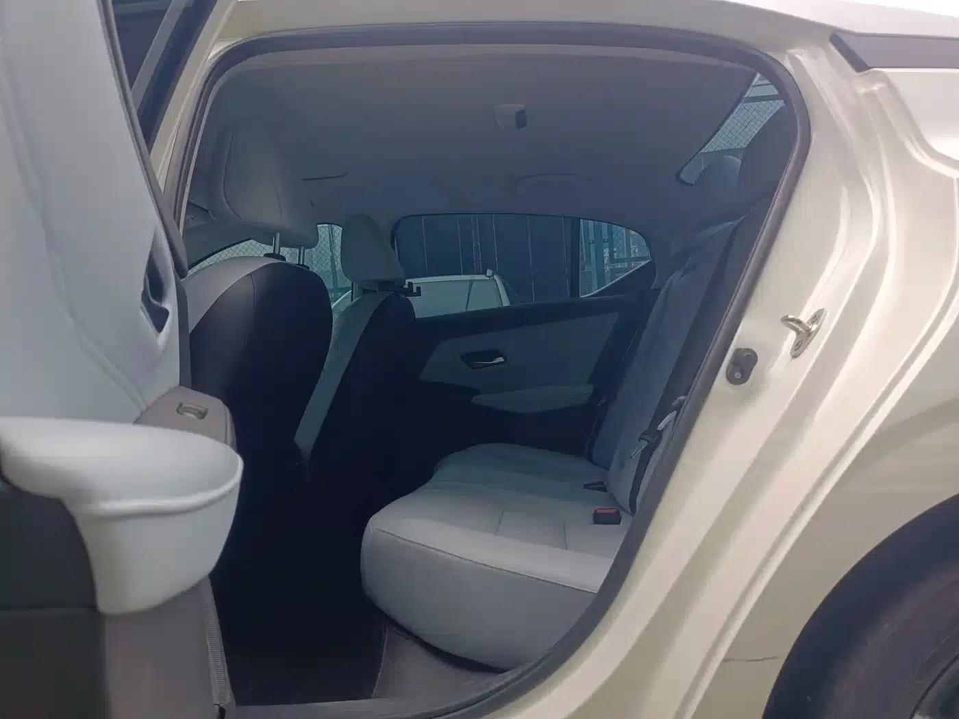 Nissan Sylphy 2023 Ultra Hybrid — миниатюра 7
