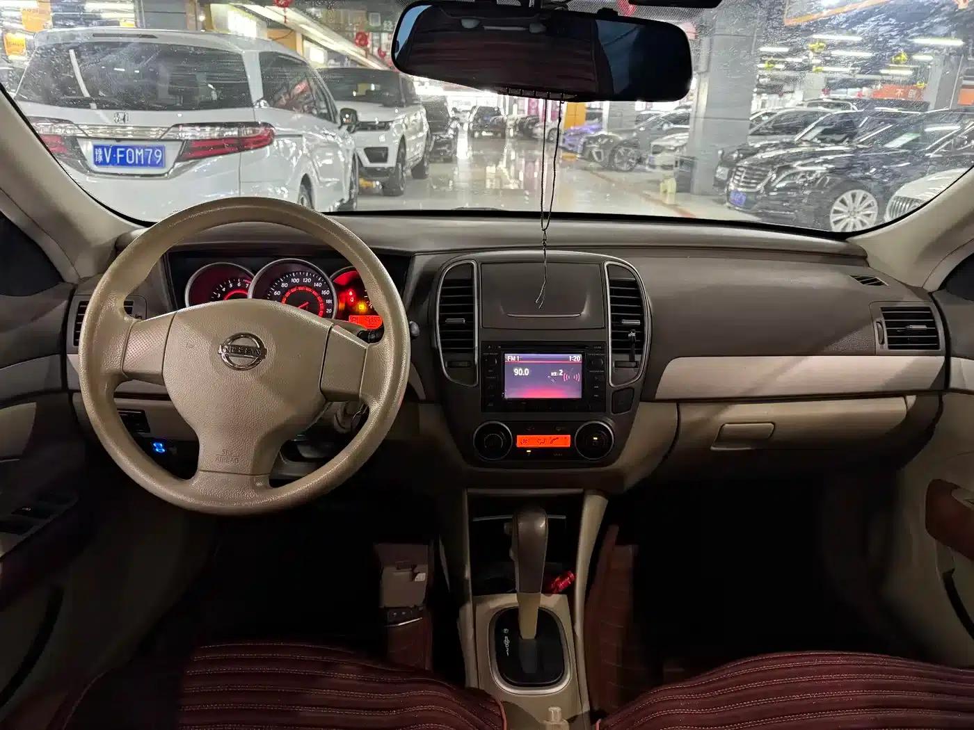 Nissan Sylphy 2012 Classic 1.6XE Automatic Comfort Edition — миниатюра 8