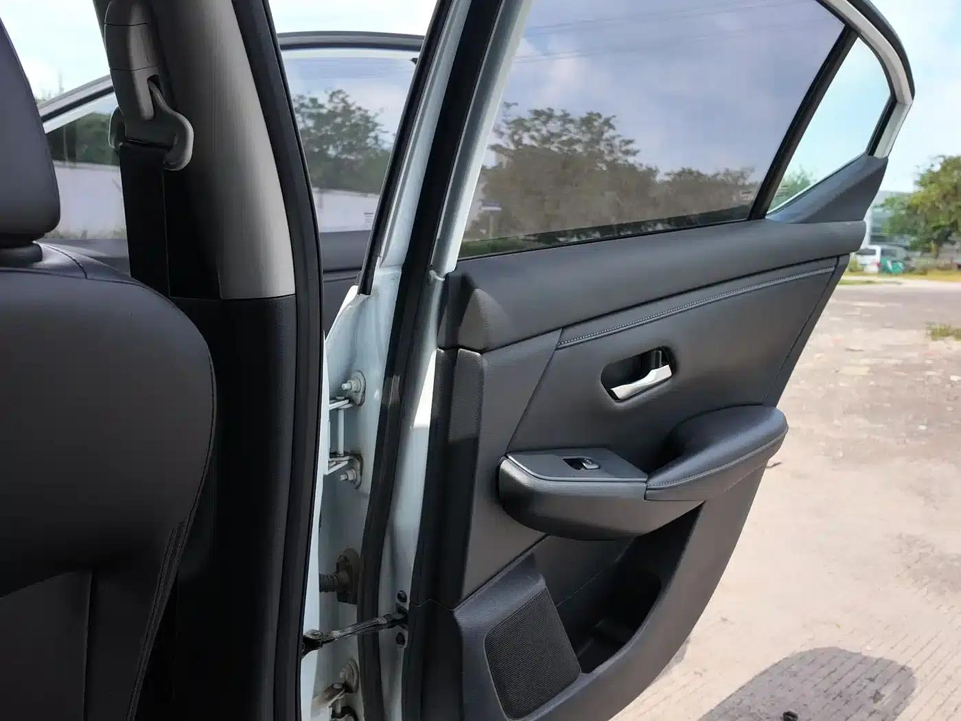 Nissan Sylphy 2023 1.6L CVT Enjoy Edition — миниатюра 9