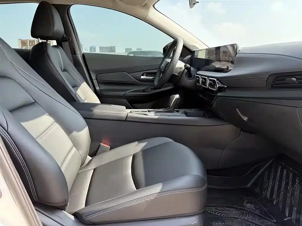Nissan Sylphy 2026 1.6L CVT Flagship Edition — миниатюра 14