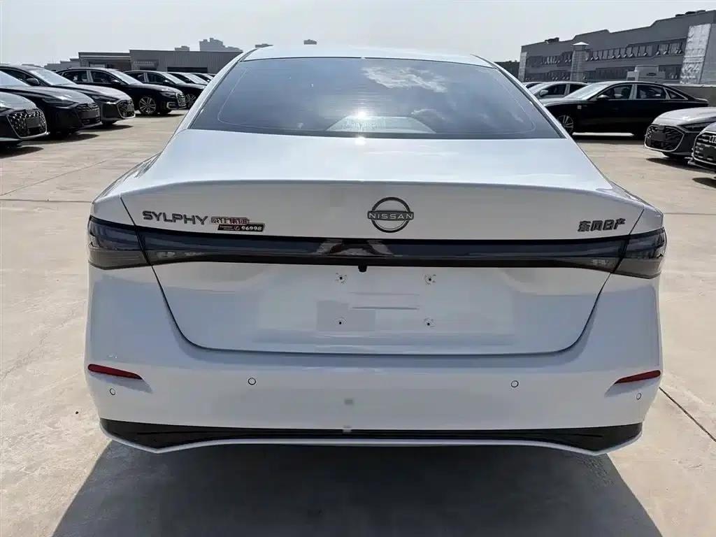 Nissan Sylphy 2026 1.6L CVT Flagship Edition — миниатюра 6