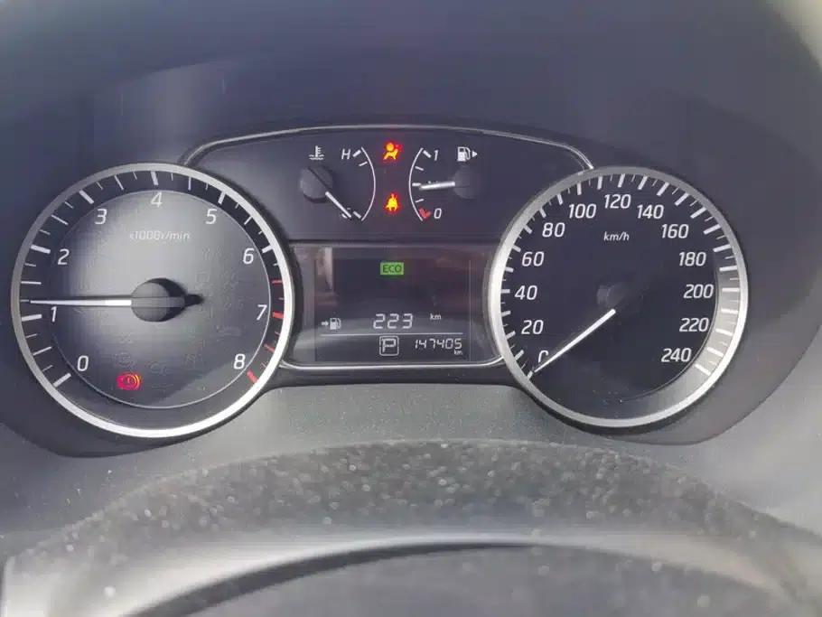 Nissan Sylphy 2016 1.6XL CVT Luxury Edition — миниатюра 14