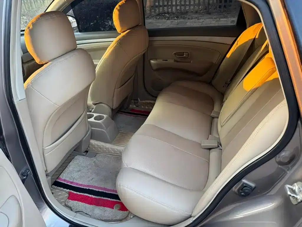 Nissan Sylphy 2018 Classic 1.6XE CVT Comfort Edition — миниатюра 5