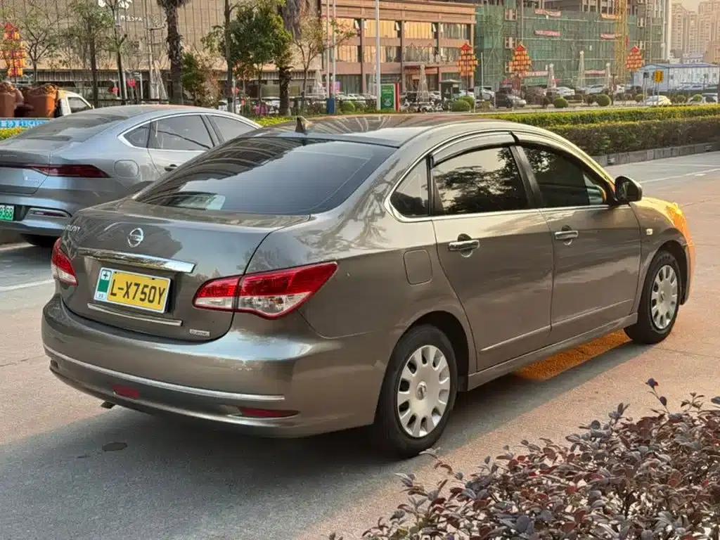 Nissan Sylphy 2018 Classic 1.6XE CVT Comfort Edition — миниатюра 7