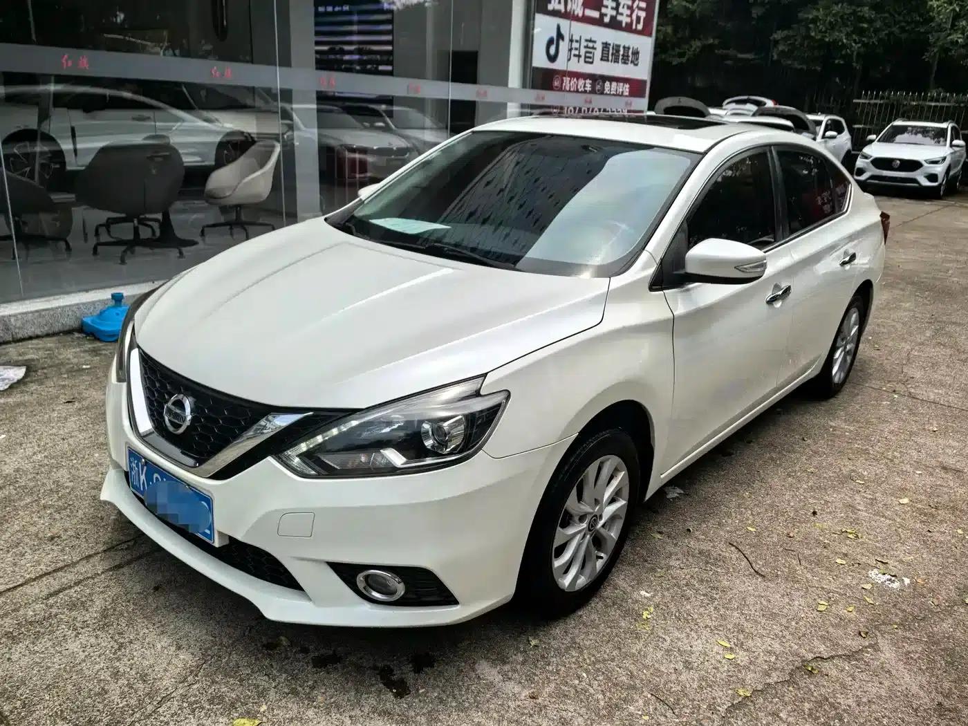 Nissan Sylphy 2019 1.6XV CVT Smart Connect Premium Edition (China VI Emission Standard) — миниатюра 1