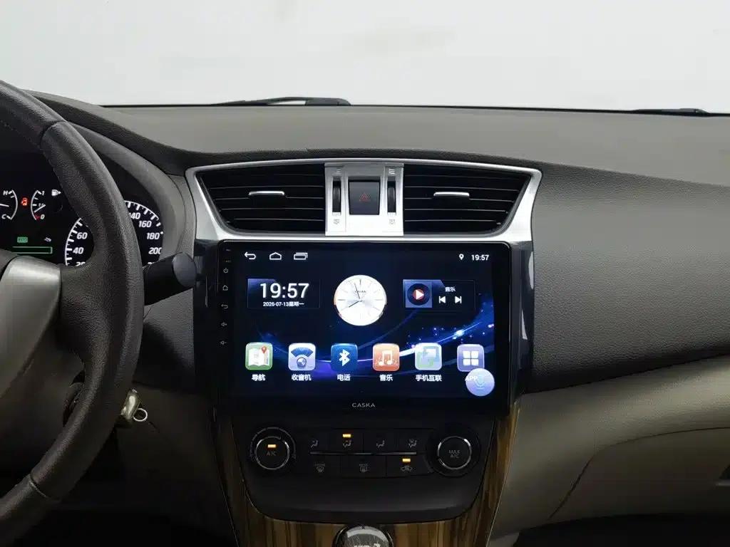 Nissan Sylphy 2012 1.6XL CVT Luxury Edition — миниатюра 12