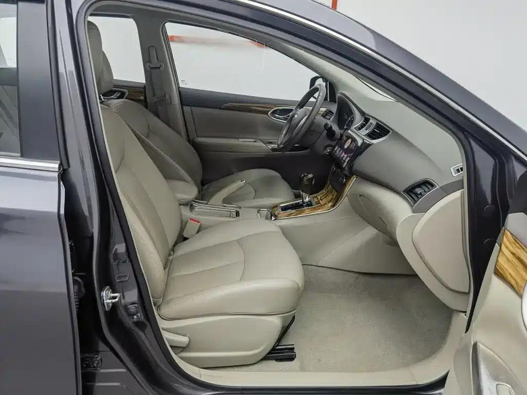 Nissan Sylphy 2012 1.6XL CVT Luxury Edition — миниатюра 23