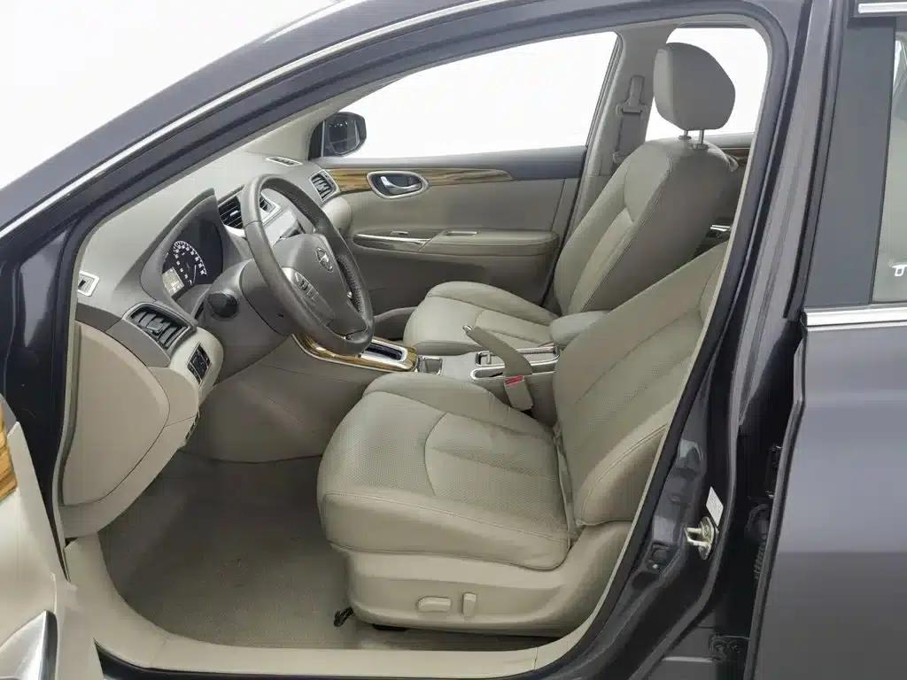 Nissan Sylphy 2012 1.6XL CVT Luxury Edition — миниатюра 10