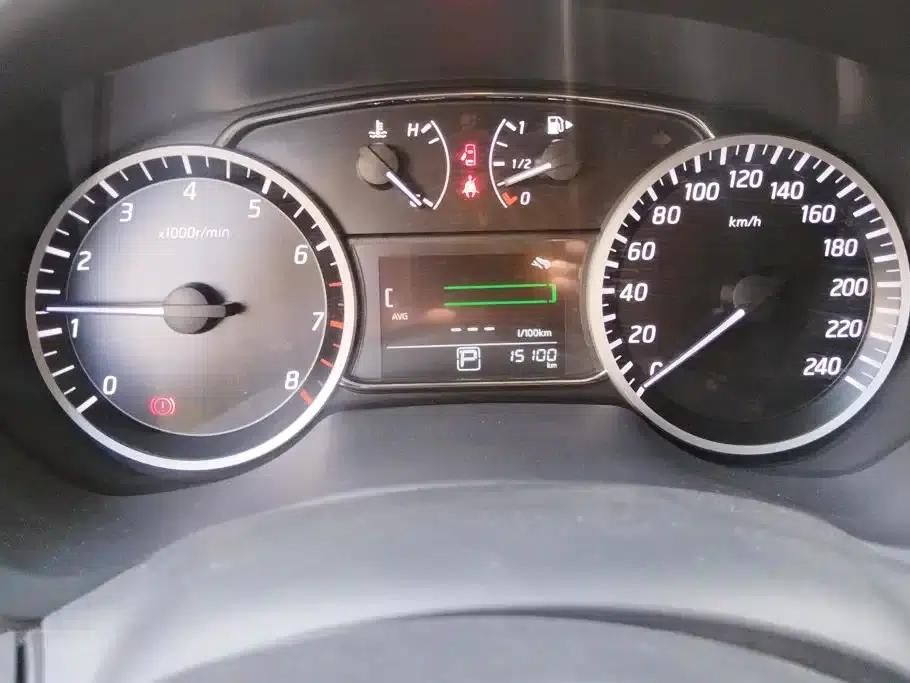 Nissan Sylphy 2022 Classic 1.6XE CVT Comfort Edition — миниатюра 14