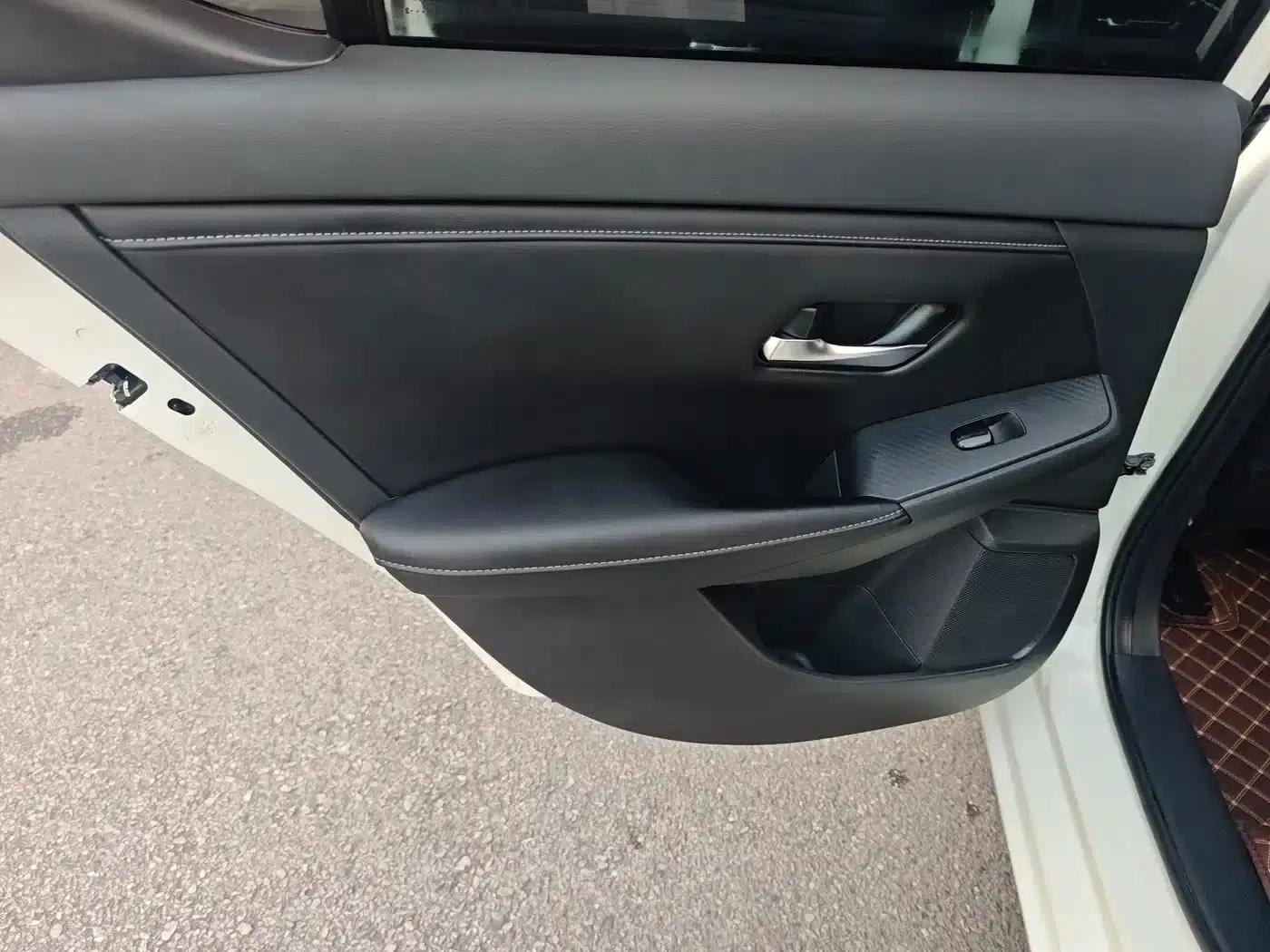 Nissan Sylphy 2022 1.6L XL CVT Enjoy Edition — миниатюра 20