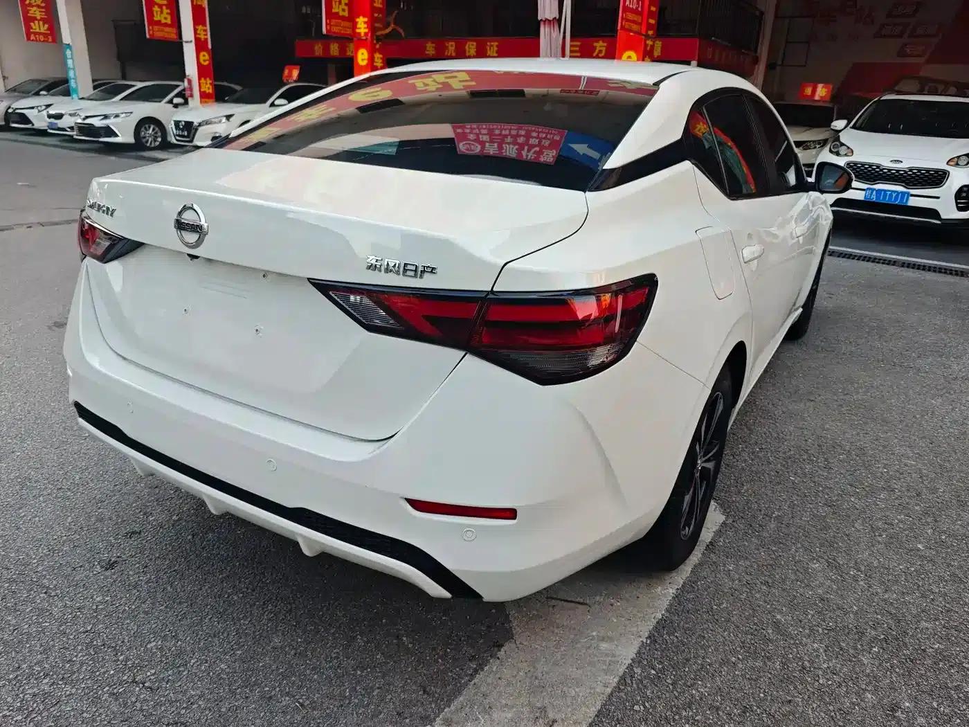 Nissan Sylphy 2022 1.6L XL CVT Enjoy Edition — миниатюра 6