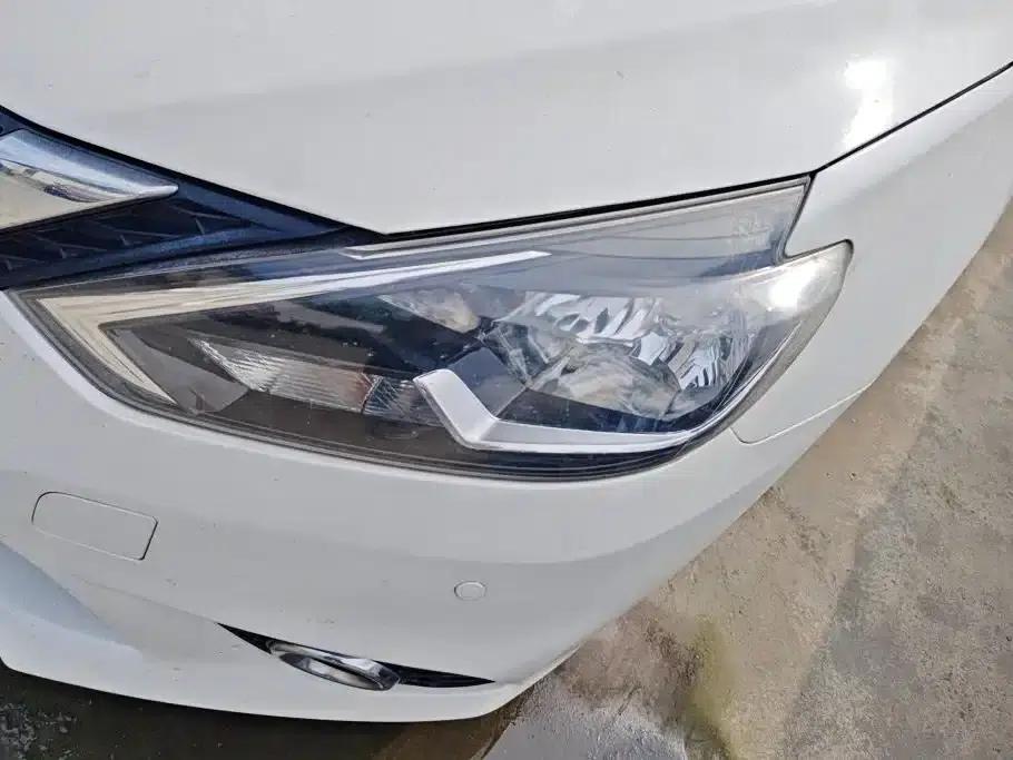 Nissan Sylphy 2016 1.6XL CVT Premium Edition — миниатюра 5