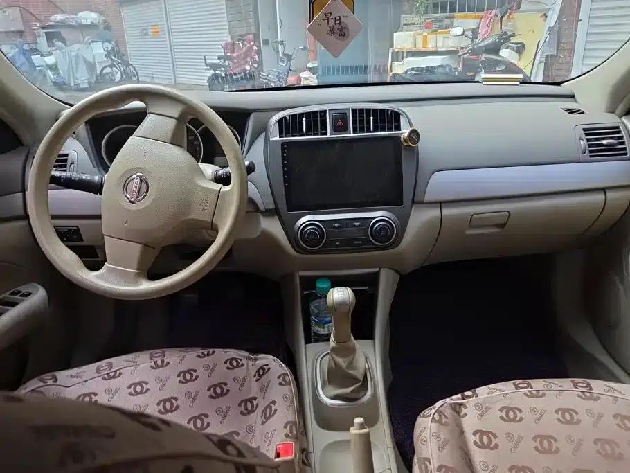 Nissan Sylphy 2016 Classic 1.6XE Manual Comfort Edition — миниатюра 12