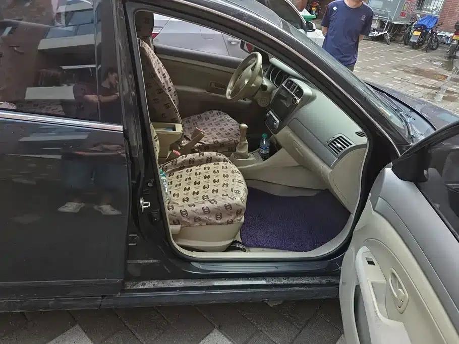 Nissan Sylphy 2016 Classic 1.6XE Manual Comfort Edition — миниатюра 8