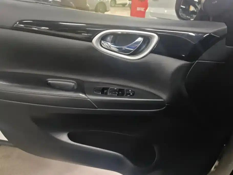 Nissan Sylphy 2021 Classic 1.6XE CVT Comfort Edition — миниатюра 7