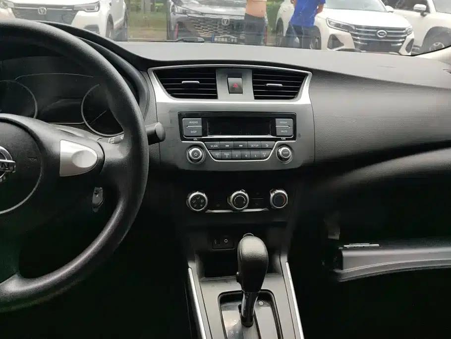 Nissan Sylphy 2021 Classic 1.6XE CVT Comfort Edition — миниатюра 12