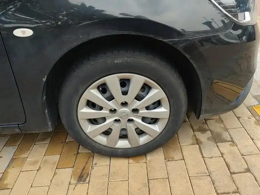 Nissan Sylphy 2021 Classic 1.6XE CVT Comfort Edition — миниатюра 6