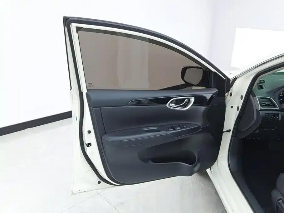 Nissan Sylphy 2022 Facelift Classic 1.6XL CVT Luxury Edition — миниатюра 7
