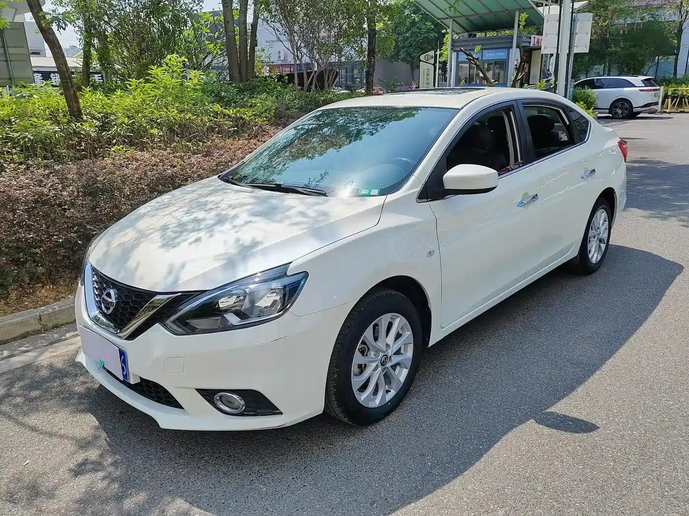 Nissan Sylphy 2021 Classic 1.6XL CVT Luxury Edition — миниатюра 1