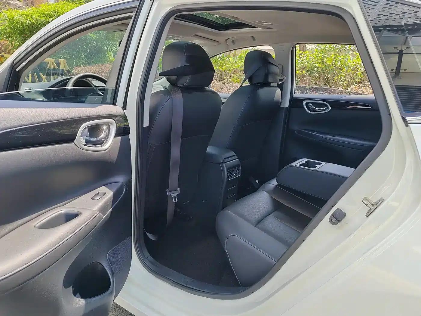 Nissan Sylphy 2021 Classic 1.6XL CVT Luxury Edition — миниатюра 10