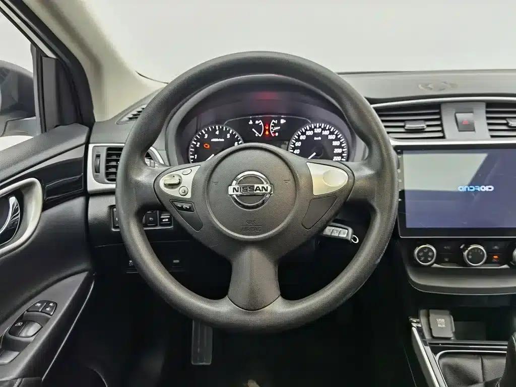 Nissan Sylphy 2016 1.6XL Manual Deluxe Edition — миниатюра 11