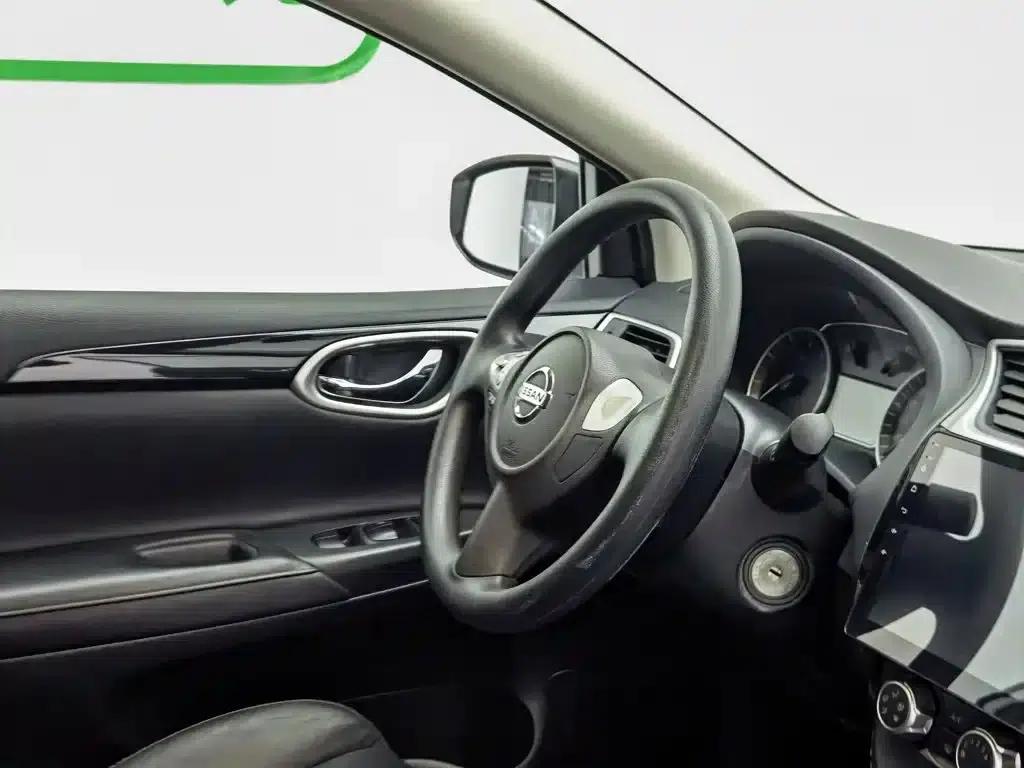 Nissan Sylphy 2016 1.6XL Manual Deluxe Edition — миниатюра 22
