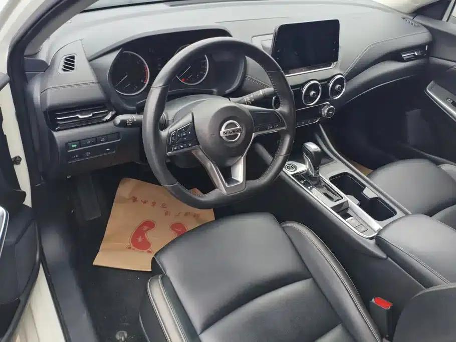 Nissan Sylphy 2022 1.6L XL CVT Enjoy Edition — миниатюра 12