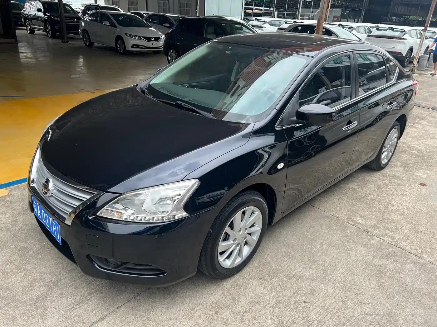 Nissan Sylphy 2014 1.6XV CVT Premium Edition — миниатюра 1