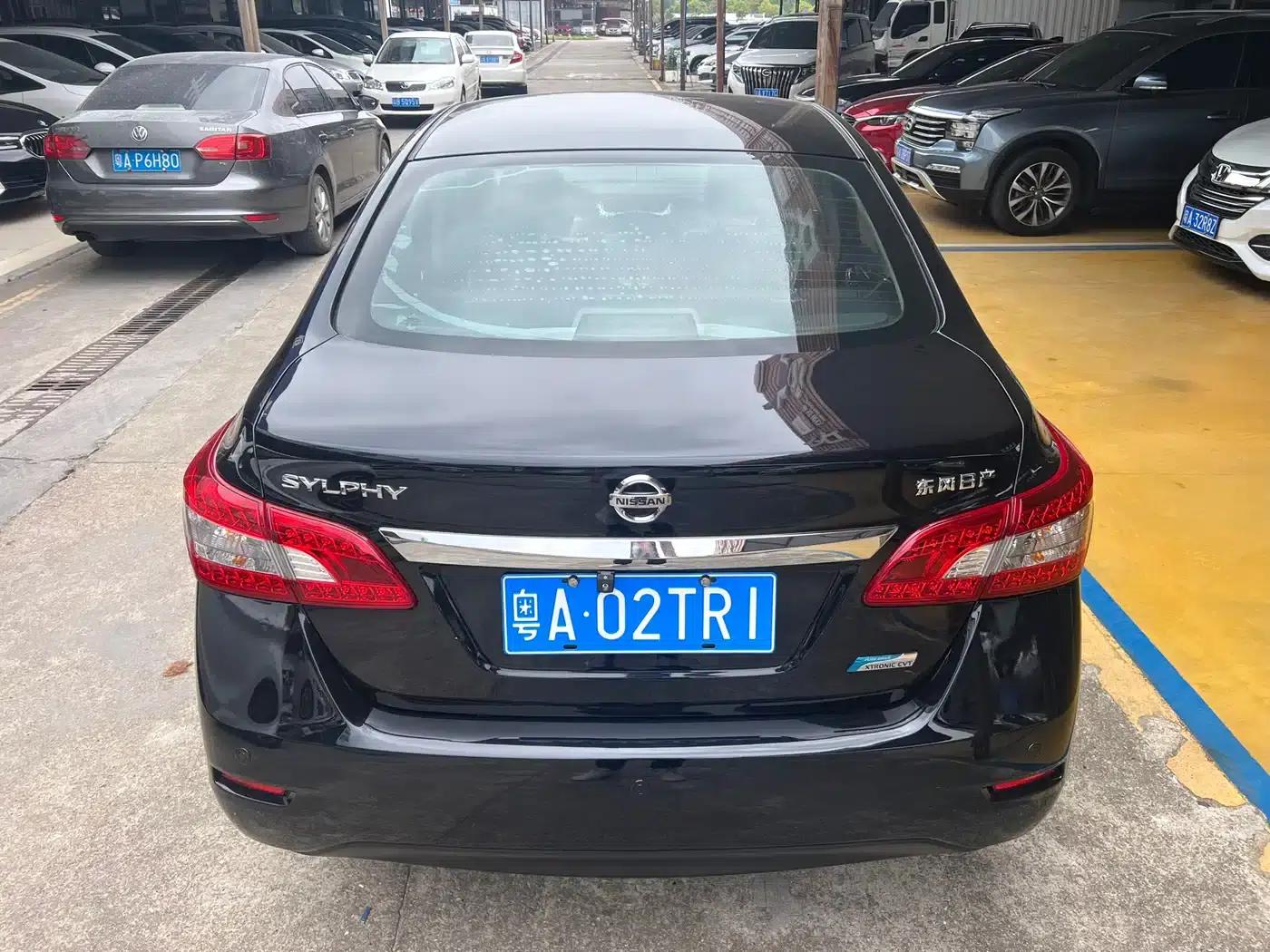Nissan Sylphy 2014 1.6XV CVT Premium Edition — миниатюра 2
