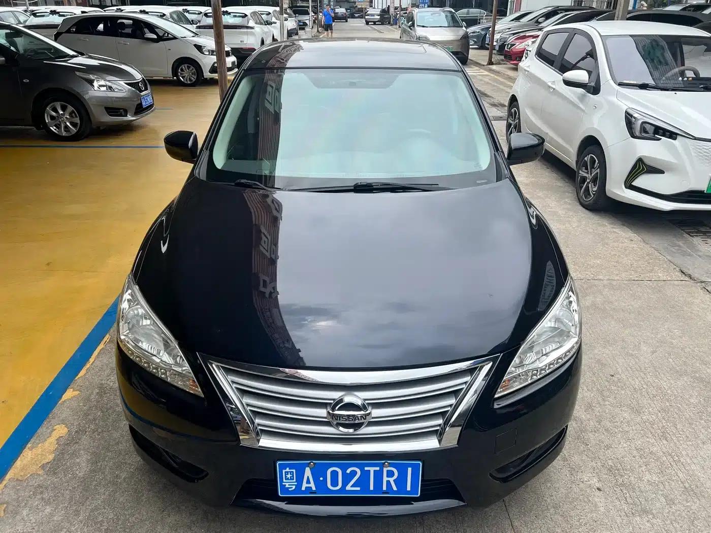Nissan Sylphy 2014 1.6XV CVT Premium Edition — миниатюра 4